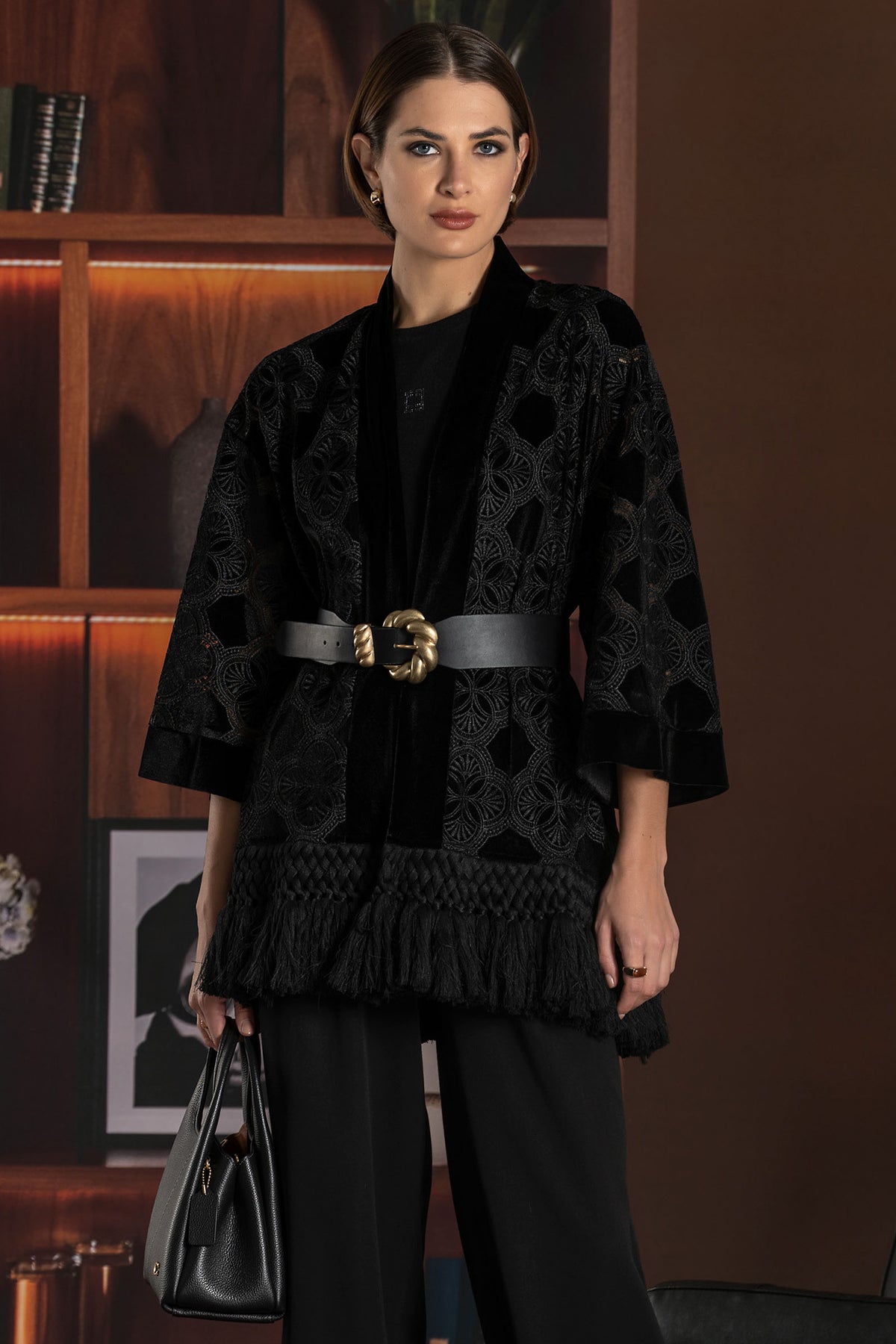 KIMONO VELUDO COM FRANJAS