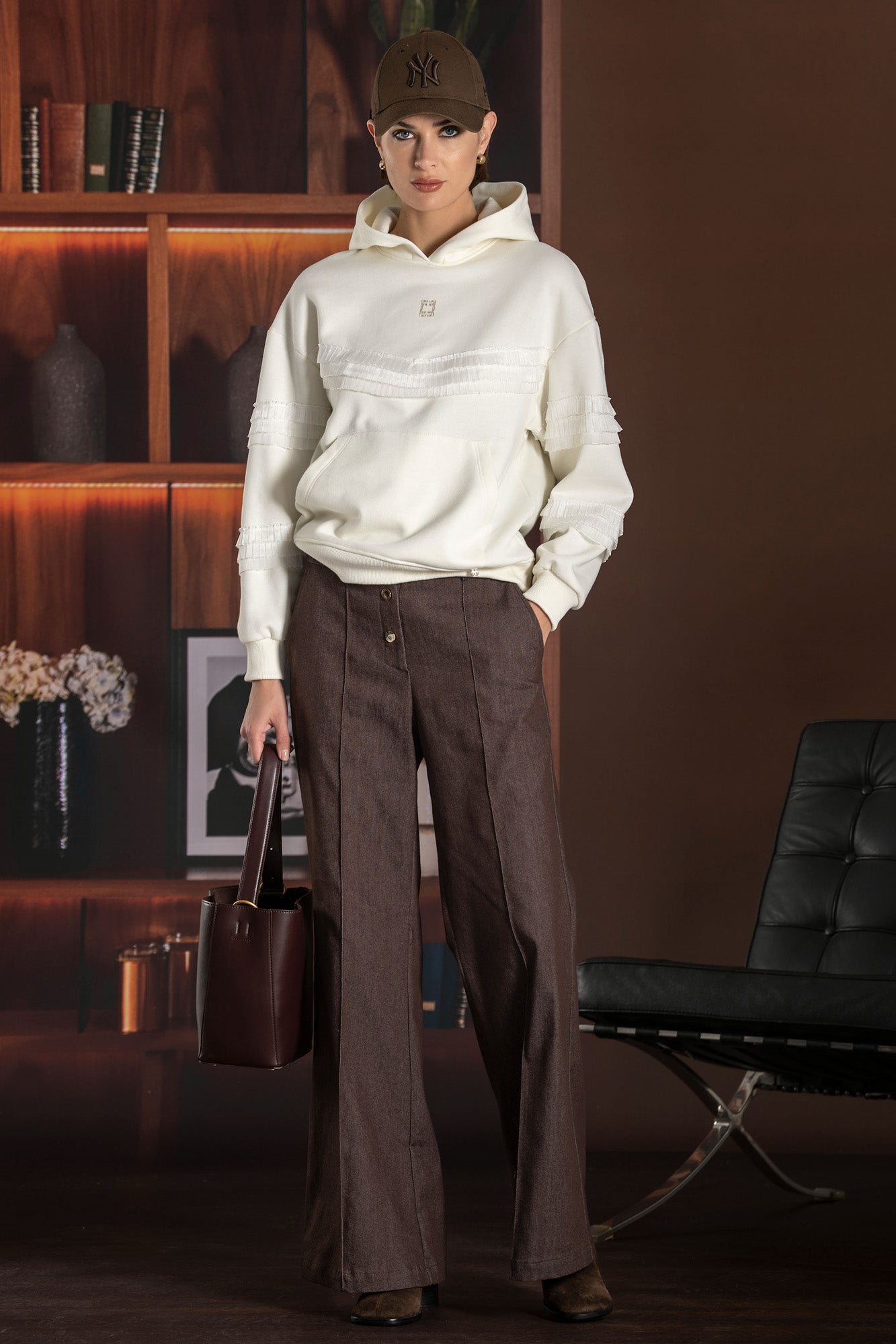 FS26230170 BROWN