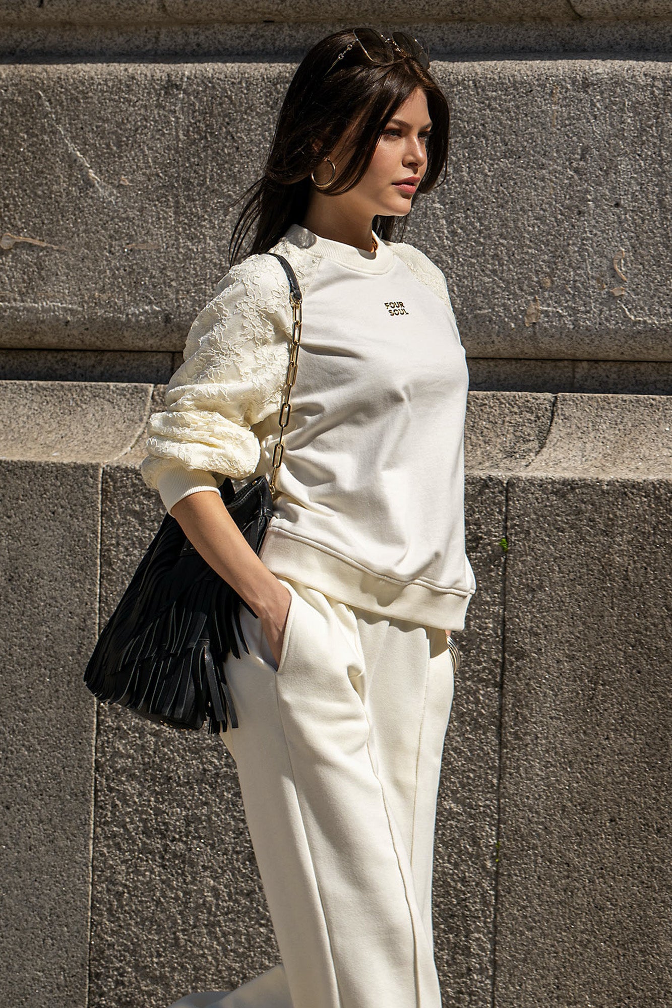 SWEAT COM RENDA