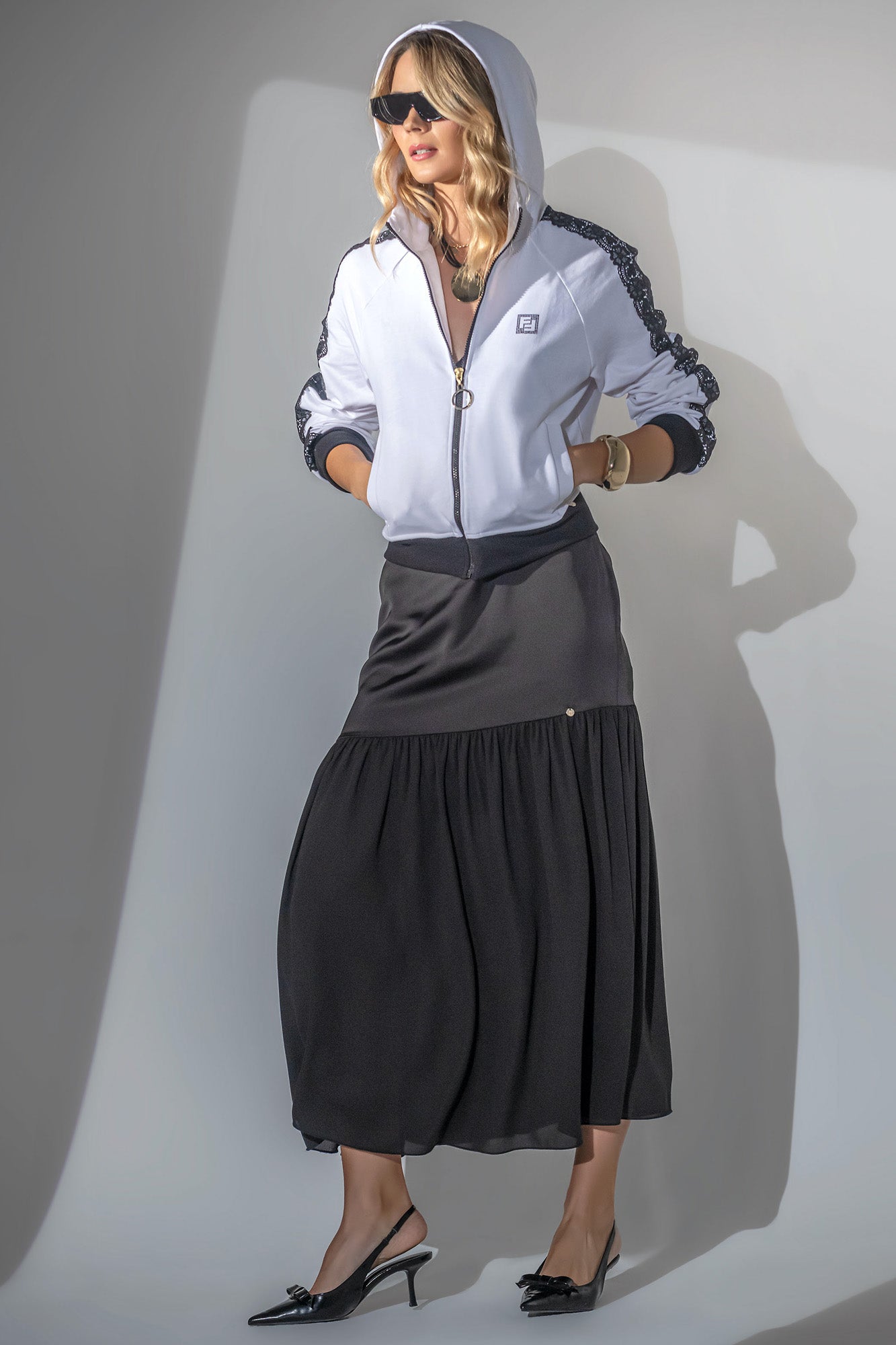 ROBE EN TISSU PLISSÉ