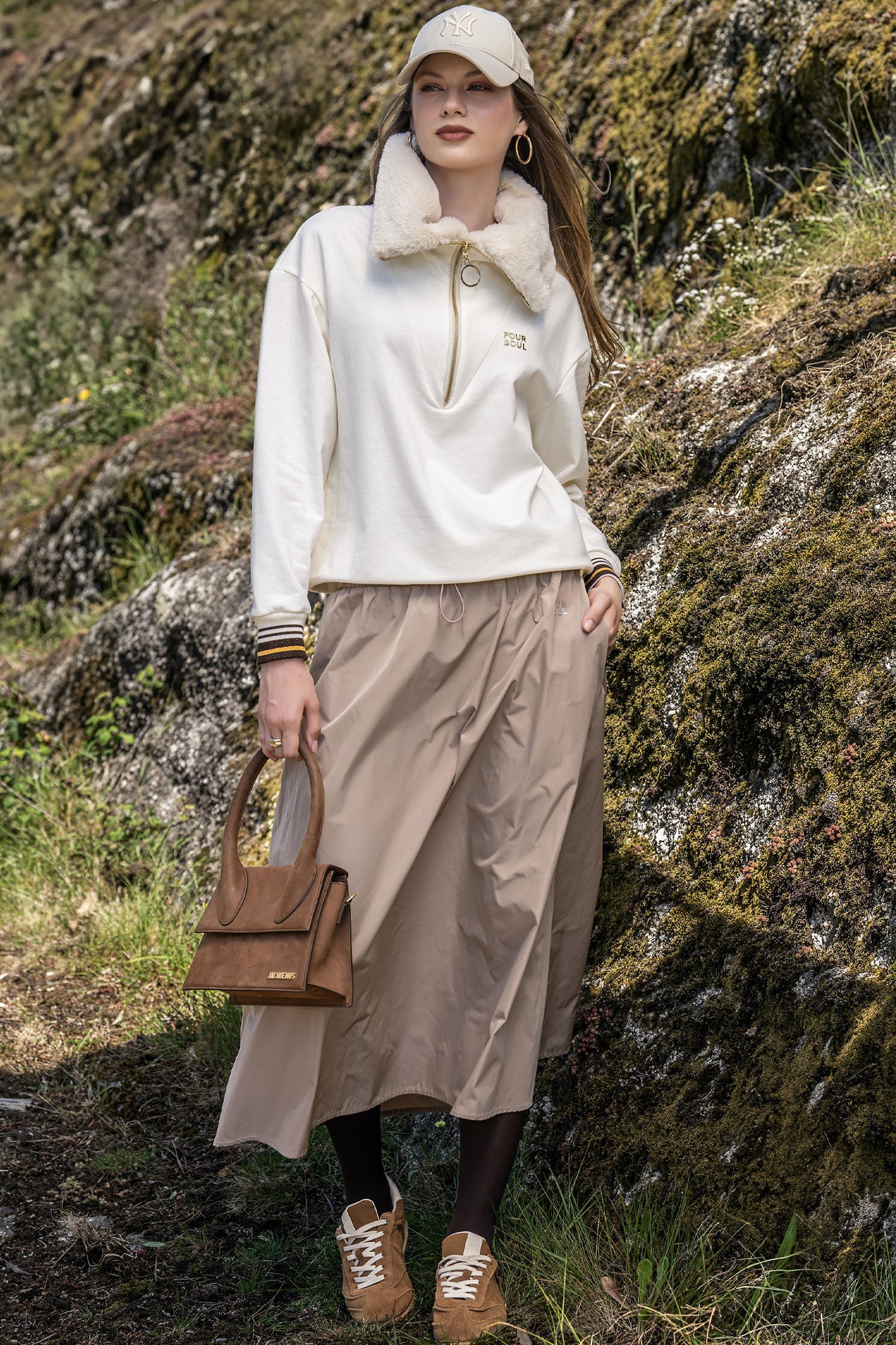 SAIA NYLON