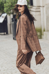 BLAZER COM AJUSTADOR