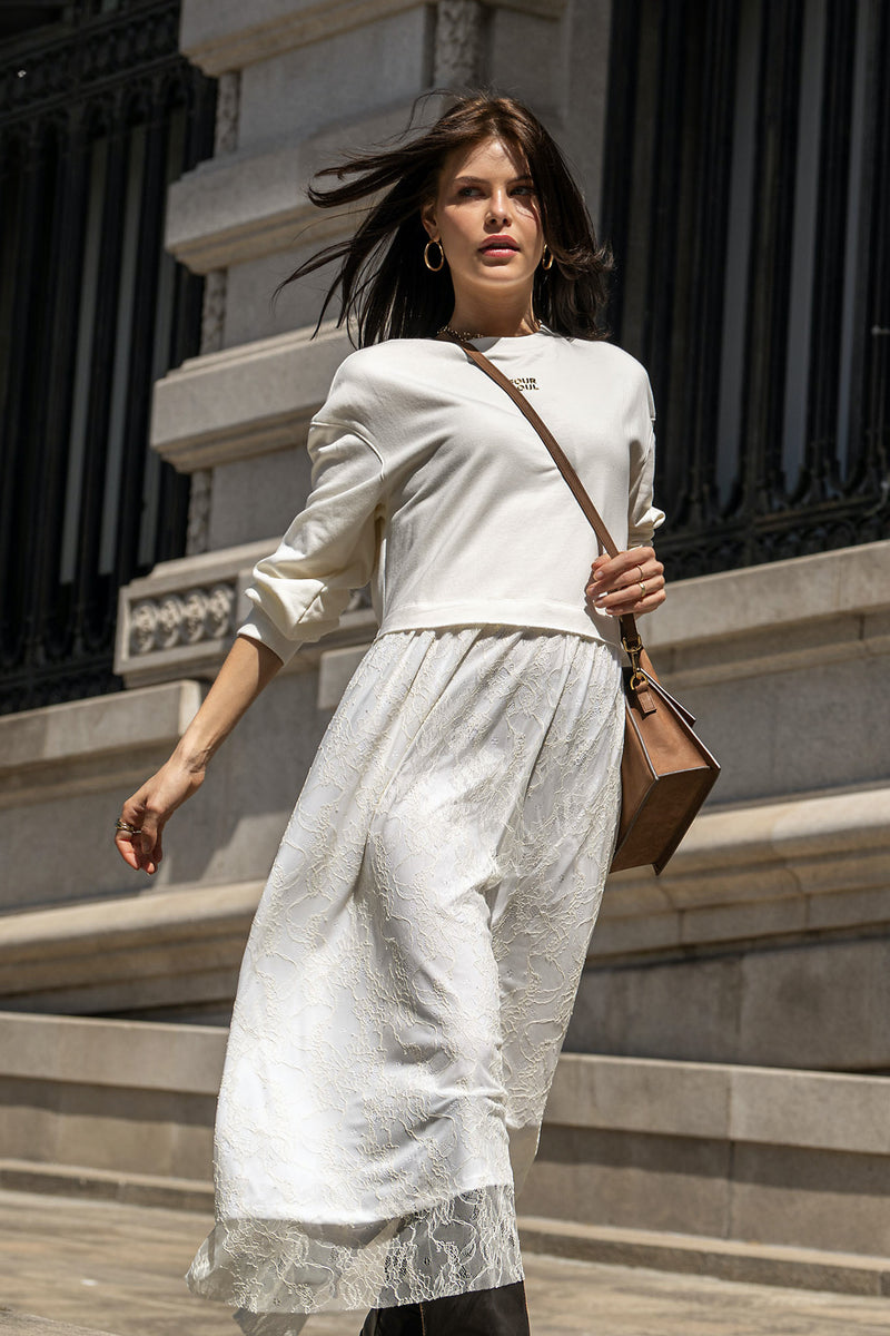 VESTIDO CURTO COM RENDA