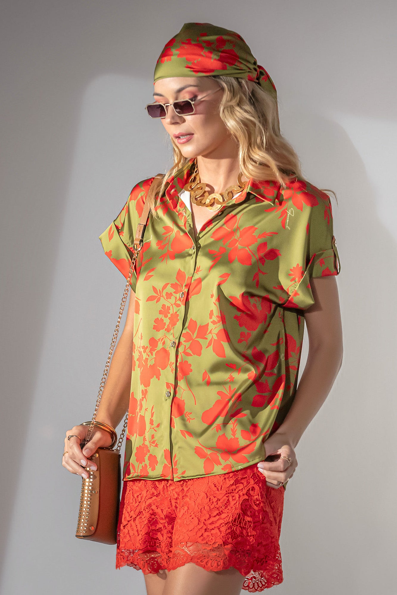 CAMISA TECIDO CETIM ROMANTICA