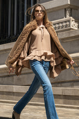 CASACO COM ENCAIXES PÊLO