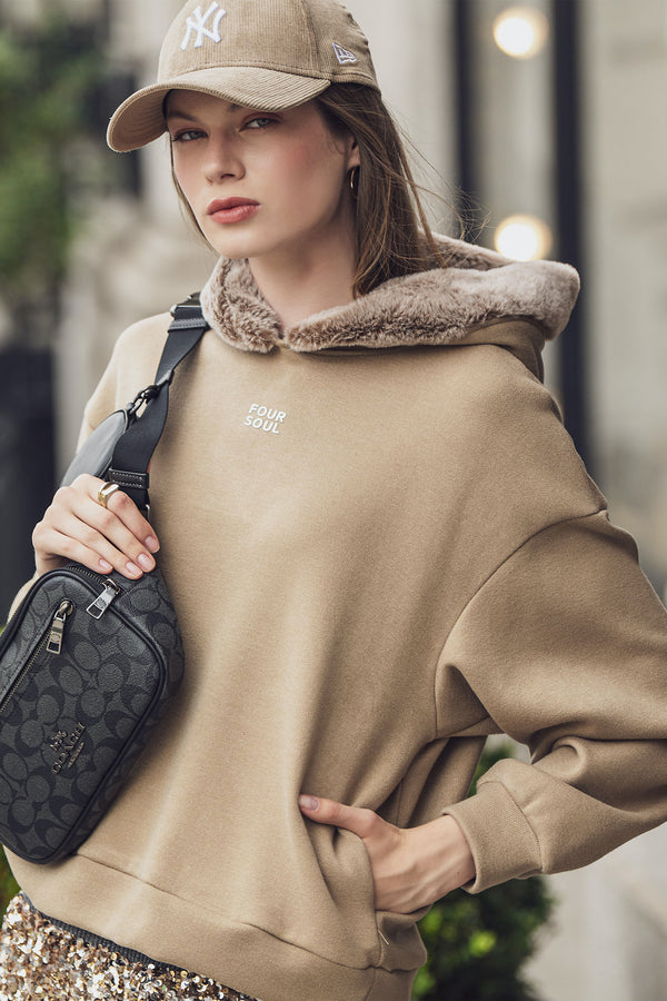 SWEAT MALHA COM CAPUZ