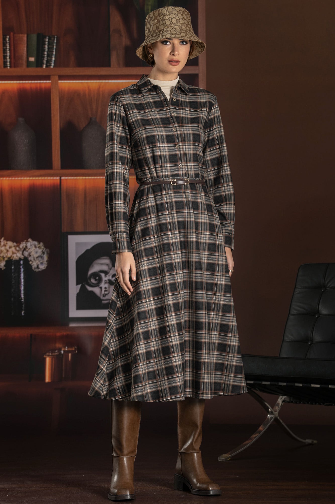 FS26210240 BROWN