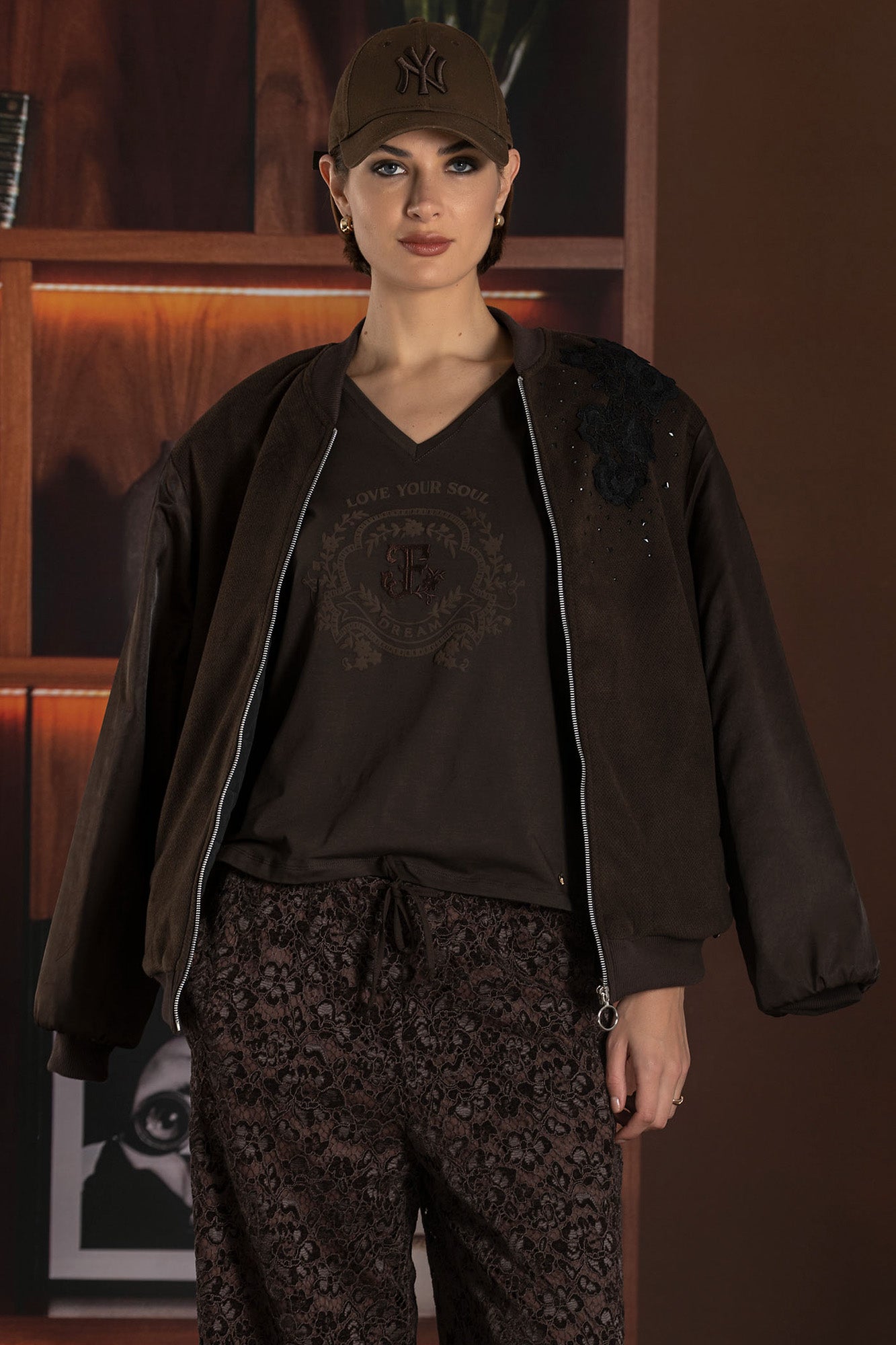 FS26220230 BROWN