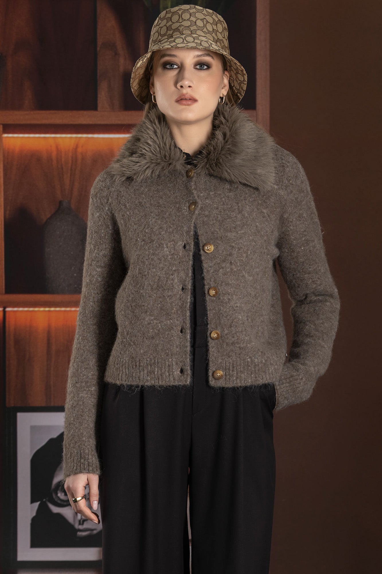 FS26220430 TAUPE