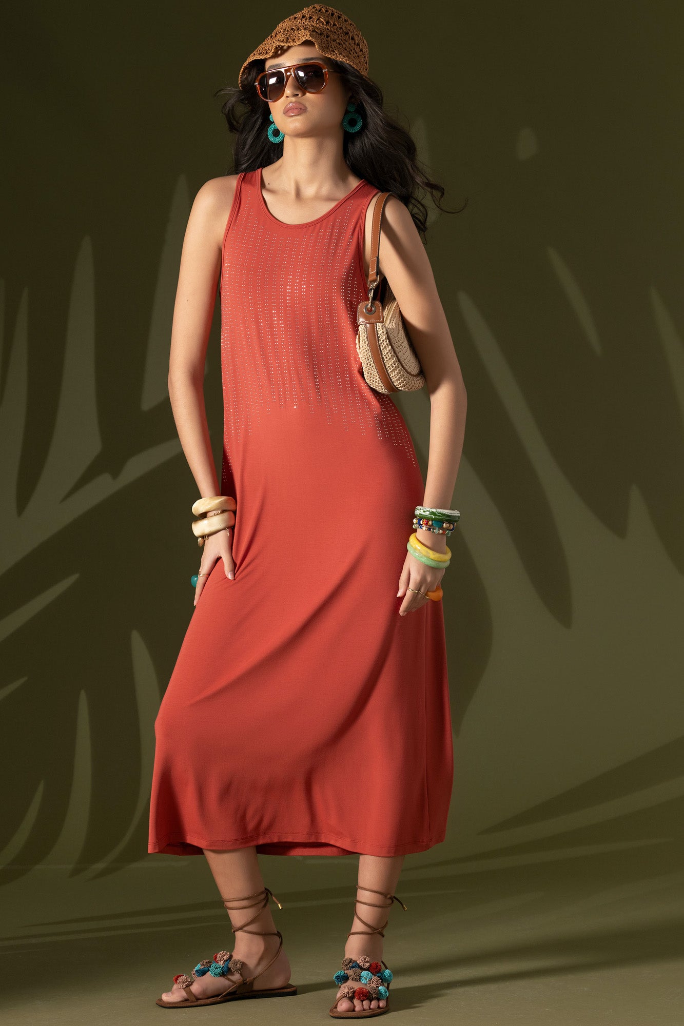 VESTIDO BÁSICO